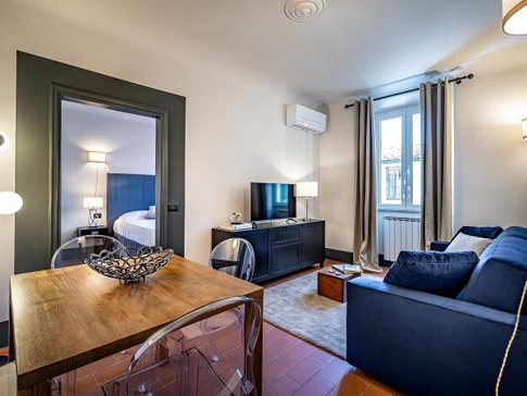Open Space in stile contemporaneo di 40 di Interior design + Open Space in stile contemporaneo di 40 di Interior design +