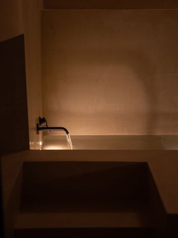 Bagno in stile minimal di 10 di GMGA - Giuseppe Maria Genco architetto