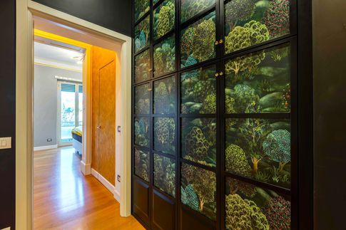 Ingresso in stile contemporaneo di 10 di Equus Architects