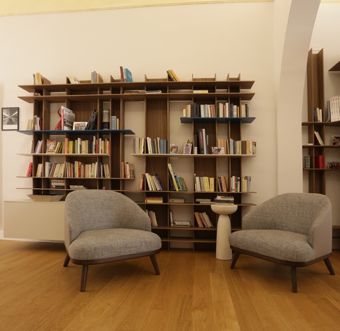 Ingresso in stile classico di 19 di Carla Gatto Architetto