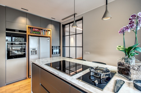 Cucina in stile contemporaneo di 15 di MOB Architects Cucina in stile contemporaneo di 15 di MOB Architects