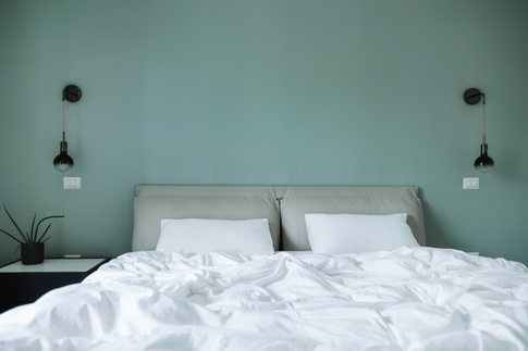 Camera da Letto in stile contemporaneo di 30 di Eligio Torre Design Office Camera da Letto in stile contemporaneo di 30 di Eligio Torre Design Office