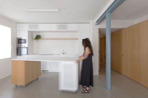 Cucina in stile contemporaneo di 26 di vianello gasparin progetti