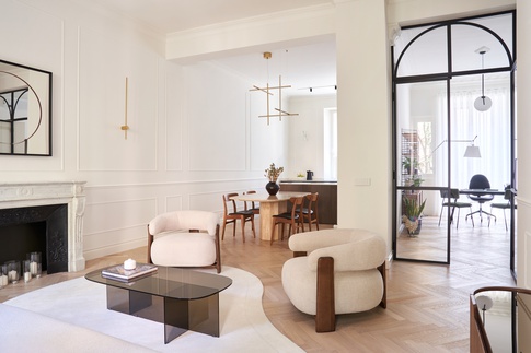 Soggiorno in stile contemporaneo di 30 di AV Architettura Soggiorno in stile contemporaneo di 30 di AV Architettura