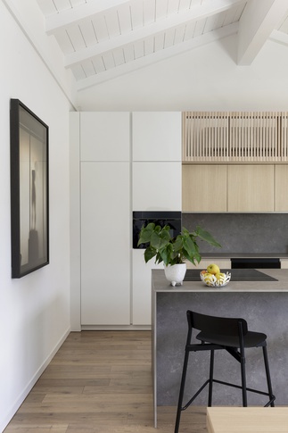 Open Space in stile giapponese di 64 di Chantal Forzatti architetto