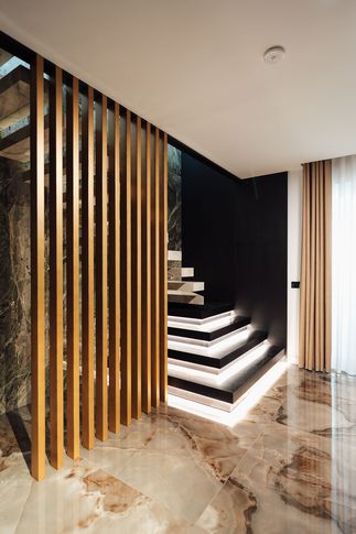 Open Space in stile moderno di 100 di Salvatore Sito Interior Designer