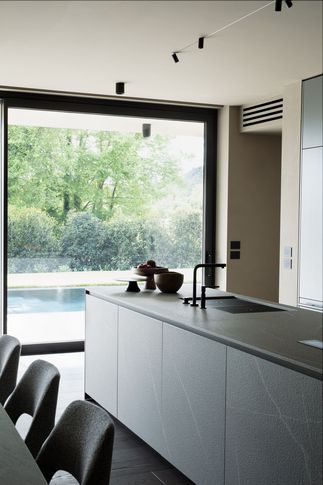 Cucina in stile minimal di 25 di Cariolato Arredamenti
