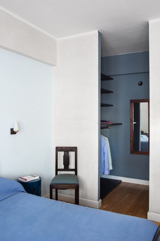 Camera da Letto in stile contemporaneo di 40 di PERIMETRI studio Camera da Letto in stile contemporaneo di 40 di PERIMETRI studio