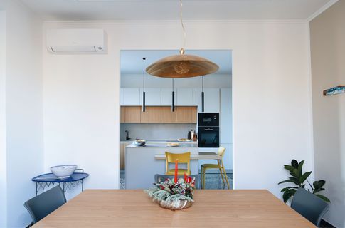 Sala da Pranzo in stile classico di 13 di Valentina Solera Architetto