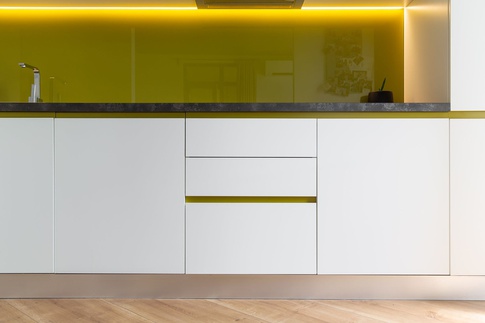 Cucina in stile contemporaneo di 30 di Architetto Eros Di Prima Cucina in stile contemporaneo di 30 di Architetto Eros Di Prima
