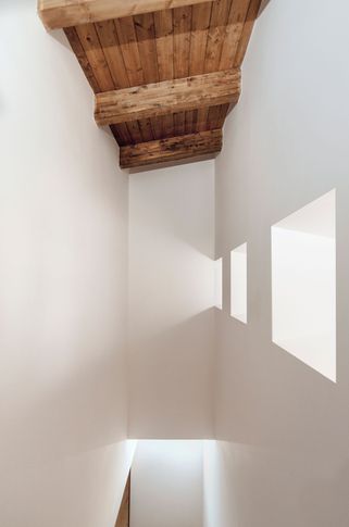 Scale in stile industriale di null di Pucciarelli Architetti