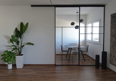 Soggiorno in stile contemporaneo di 35 di Alessandra Avagnano Architetto Soggiorno in stile contemporaneo di 35 di Alessandra Avagnano Architetto