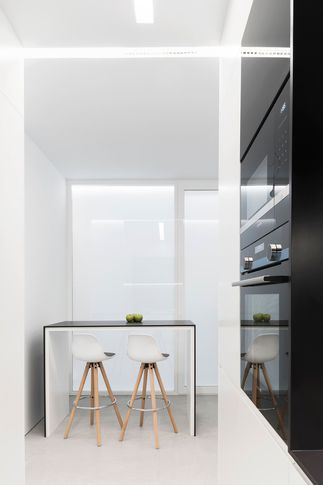 Cucina in stile contemporaneo di 11 di Lorenzo Franzi | Fotografia
