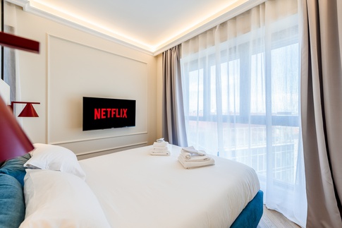 Camera da Letto in stile contemporaneo di 13 di FCInteriorDesignStudio |