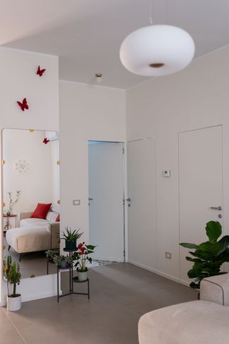 Open Space in stile contemporaneo di 35 di Studio Carlone