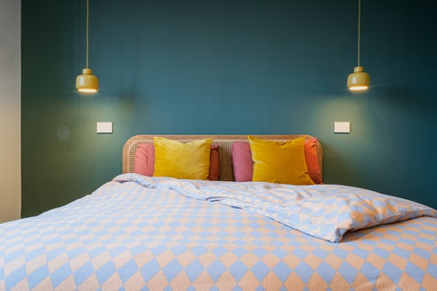 Camera da Letto in stile contemporaneo di 14 di Studio Ambrante Architetti