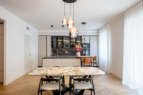 Open Space in stile contemporaneo di 45 di Gianluca Chiocca Interior Design Studio