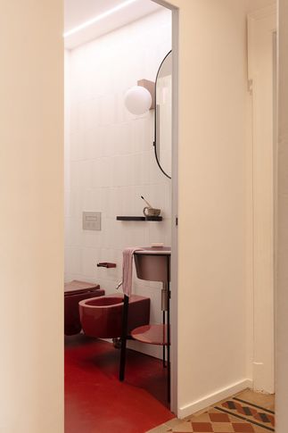 Bagno di Servizio in stile classico di 3 di Alessia Provenzano architetto Bagno di Servizio in stile classico di 3 di Alessia Provenzano architetto