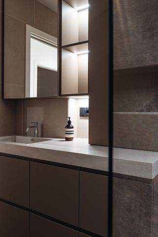 Bagno in stile industriale di 5 di Alexandra Designer