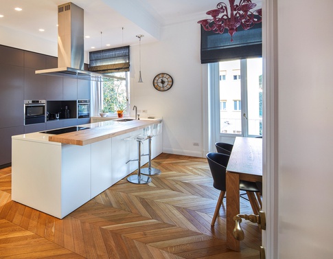 Cucina in stile contemporaneo di 35 di Gruppo Castaldi