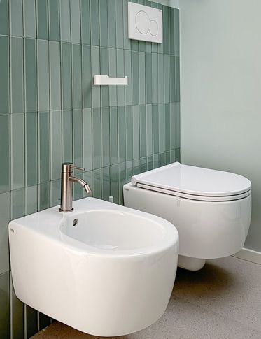 Bagno in stile moderno di 4 di DS_design Bagno in stile moderno di 4 di DS_design