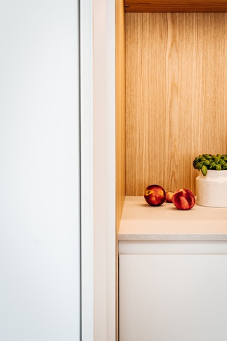 Open Space in stile japandi di 65 di Alexandra Designer