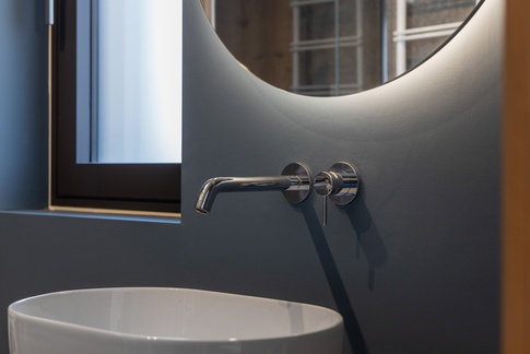 Bagno in stile minimal di 10 di Arredamenti Andalo Bagno in stile minimal di 10 di Arredamenti Andalo