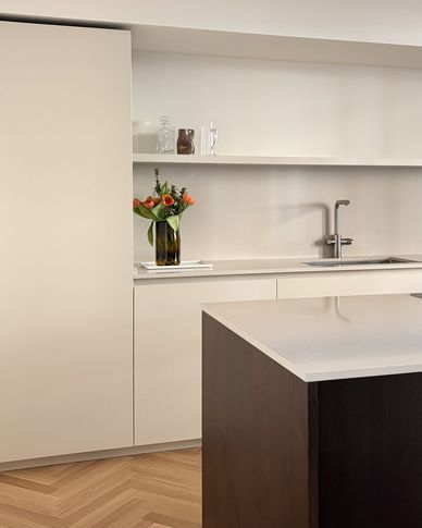 Cucina in stile contemporaneo di 20 di Fei Atelier