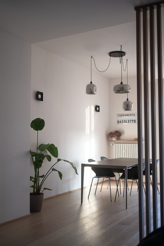 Open Space in stile contemporaneo di 50 di MG Decoration