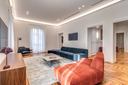 Soggiorno in stile contemporaneo di 60 di MOB Architects Soggiorno in stile contemporaneo di 60 di MOB Architects