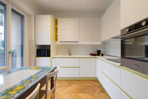 Cucina in stile contemporaneo di 11 di architempore