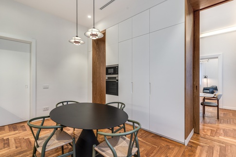 Cucina in stile contemporaneo di 25 di MOB Architects Cucina in stile contemporaneo di 25 di MOB Architects