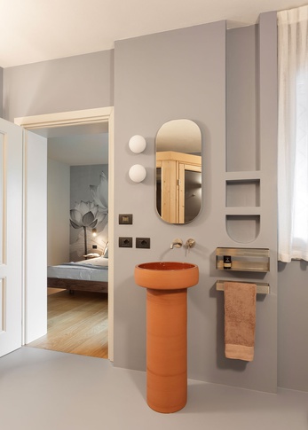 Bagno in stile contemporaneo di 12 di Annalisa Carli Architetto