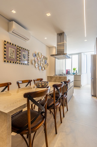 Cucina in stile moderno di 20 di Guzlive