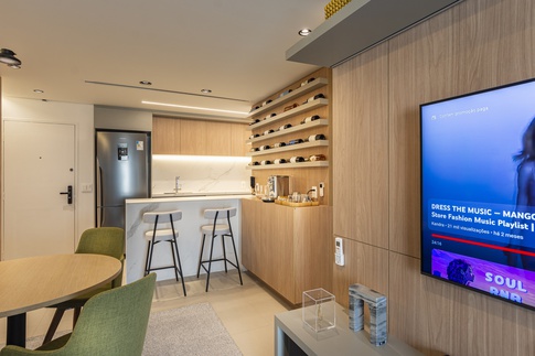 Cucina in stile moderno di 15 di Guzlive