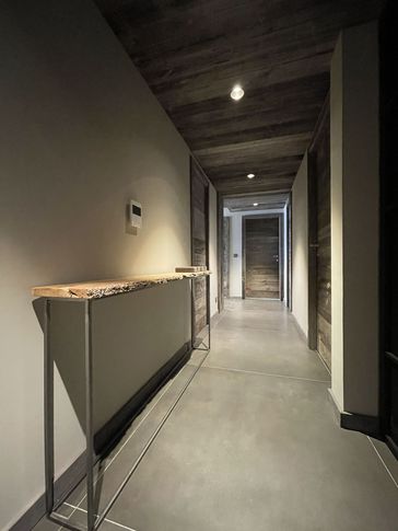 Ingresso in stile moderno di 9 di Design Alpino