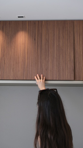 Open Space in stile contemporaneo di 36 di Abitacolo Interni Open Space in stile contemporaneo di 36 di Abitacolo Interni