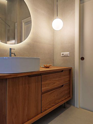 Bagno in stile contemporaneo di 6 di Rossana Alfieri Architetto Bagno in stile contemporaneo di 6 di Rossana Alfieri Architetto