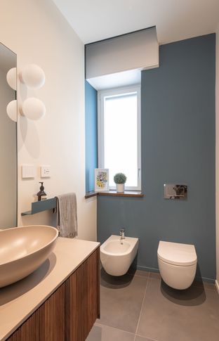 Bagno in stile contemporaneo di 7 di Doppionodo Interior Bagno in stile contemporaneo di 7 di Doppionodo Interior