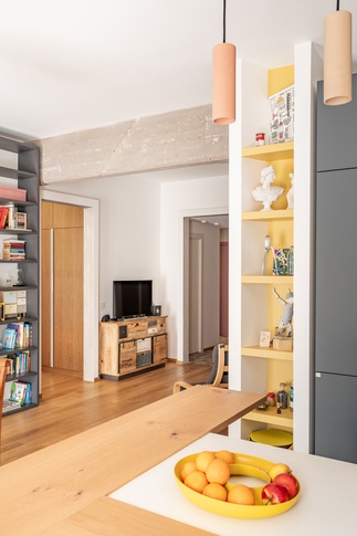 Open Space in stile contemporaneo di 35 di Caleidoscopio Architettura