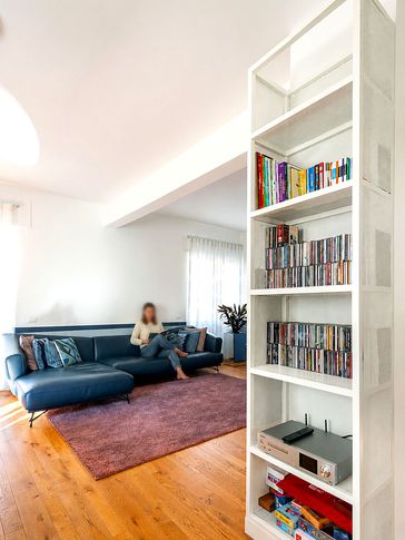 Soggiorno in stile contemporaneo di 40 di Equus Architects