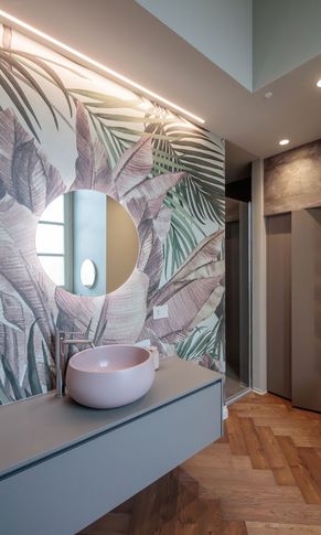 Bagno in stile contemporaneo di 7 di Castelli Sasso architetti