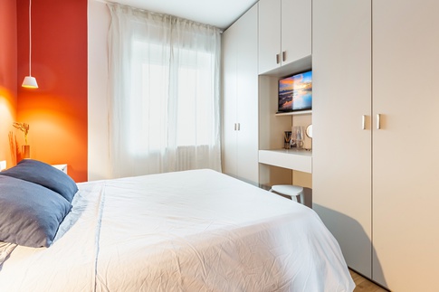 Camera da Letto in stile contemporaneo di 13 di Valeria Fauceglia architetto Camera da Letto in stile contemporaneo di 13 di Valeria Fauceglia architetto