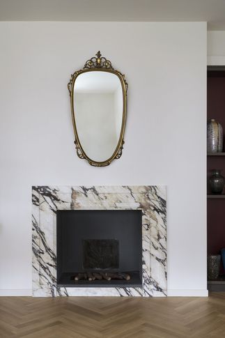 Soggiorno in stile contemporaneo di 50 di Studio Cava
