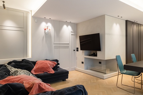 Open Space in stile contemporaneo di 34 di Abitacolo Interni Open Space in stile contemporaneo di 34 di Abitacolo Interni