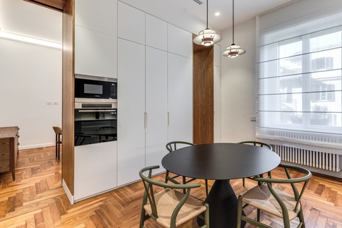 Cucina in stile contemporaneo di 25 di MOB Architects Cucina in stile contemporaneo di 25 di MOB Architects