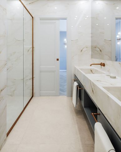 Bagno in stile contemporaneo di 6 di Annalisa Carli Architetto Bagno in stile contemporaneo di 6 di Annalisa Carli Architetto