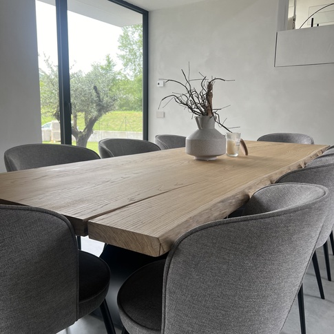Sala da Pranzo in stile minimal di 70 di Diletta Castagna Studio