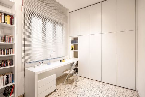 Studio in stile contemporaneo di 9 di alberto4house