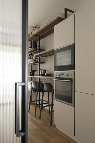 Cucina in stile contemporaneo di 10 di Michela Cordisco Studio